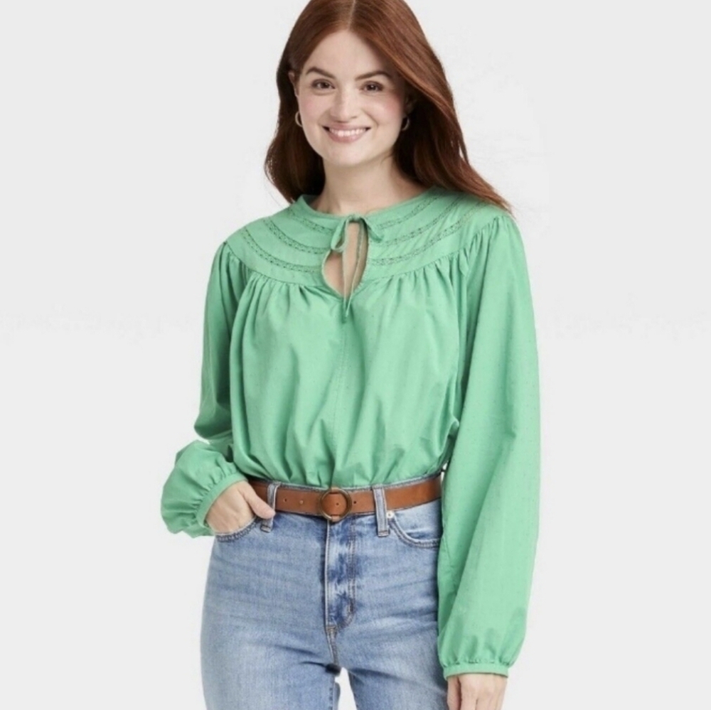 NWT universal thread cotton peasant top xs